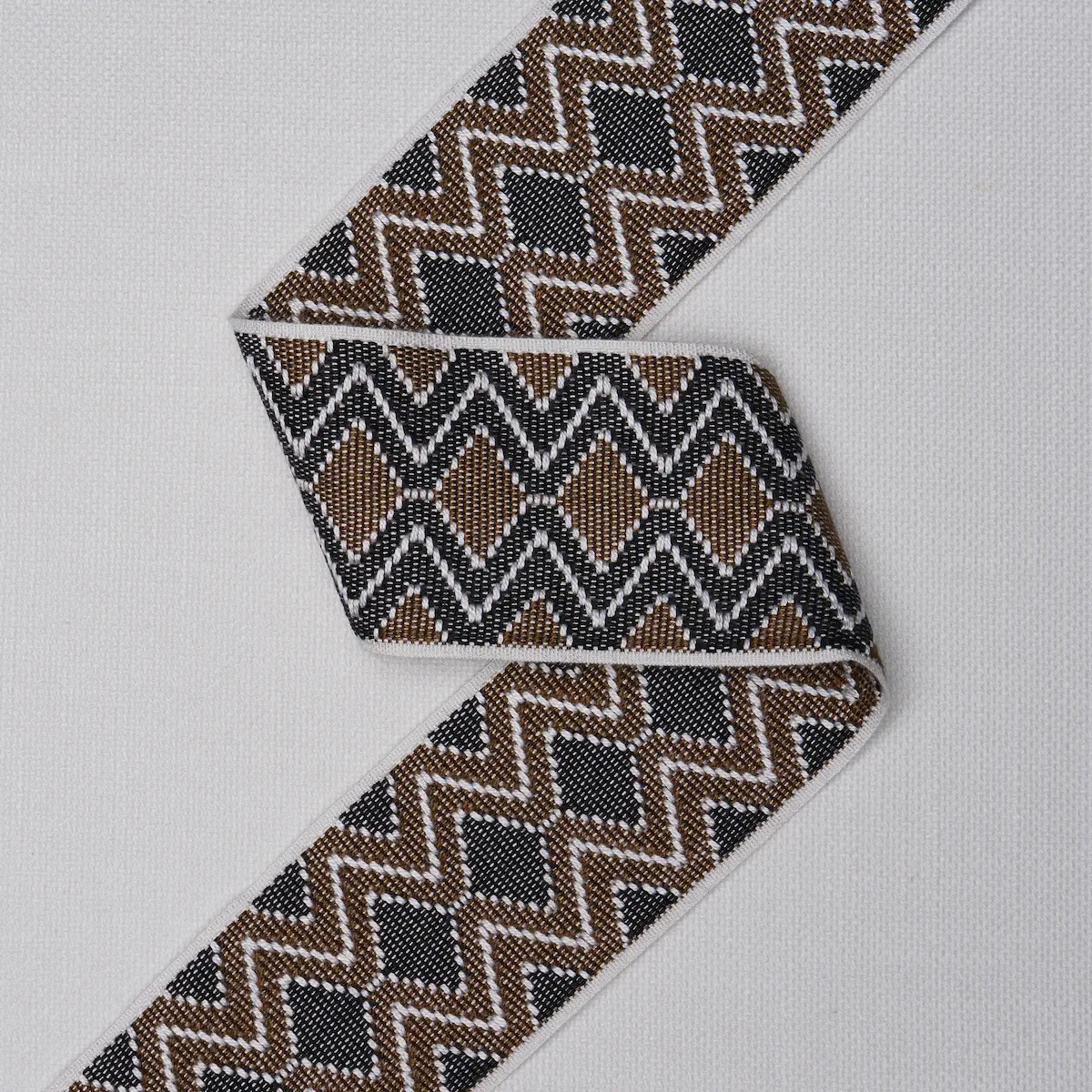 PINULA TAPE_ UMBER
