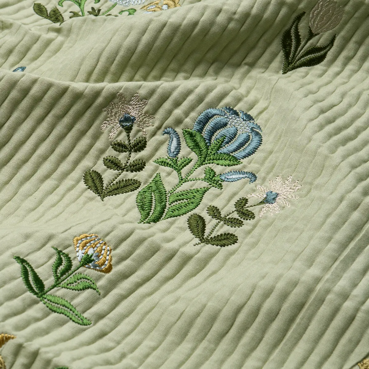 ELMSLIE EMBROIDERY_ LEAF