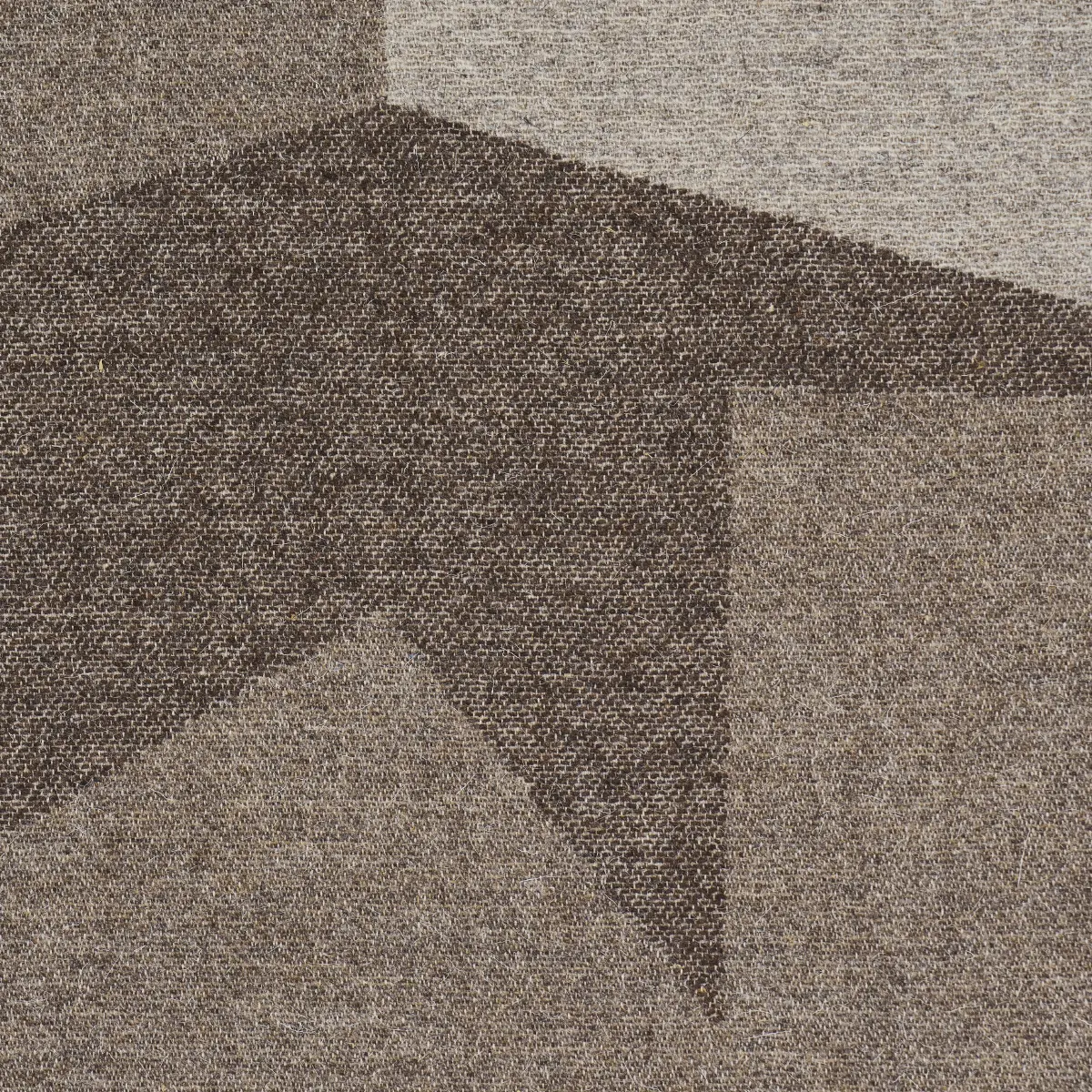 BREUER_ WENGE BROWN