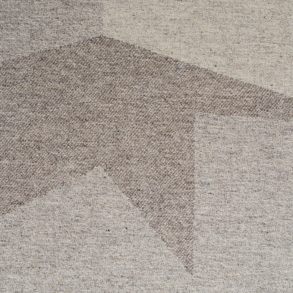 BREUER_ DOVE GREY