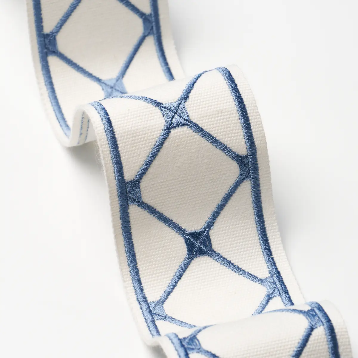 PARISIAN BAMBOO_ PORCELAIN