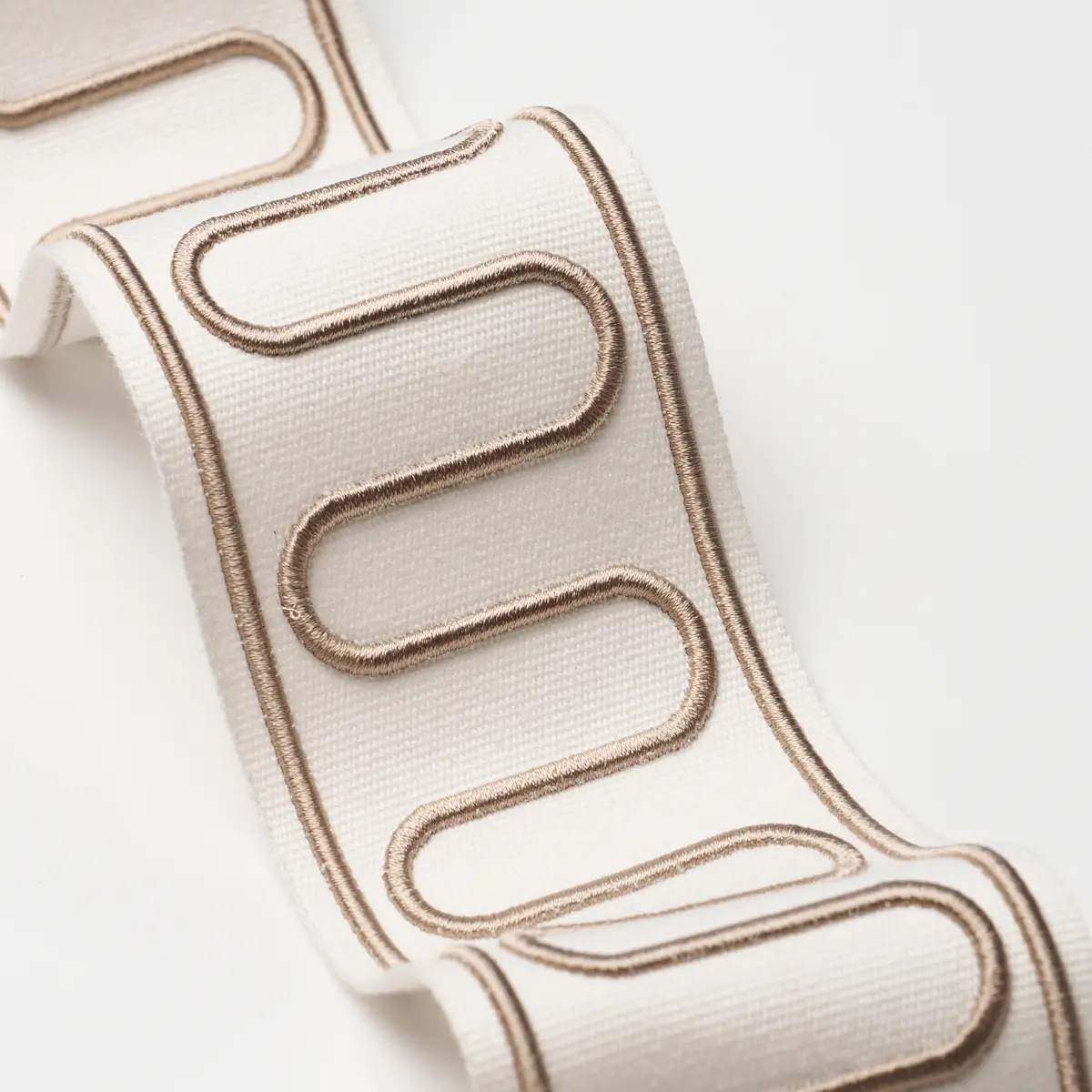 ROYERE SCROLL_ IVORY
