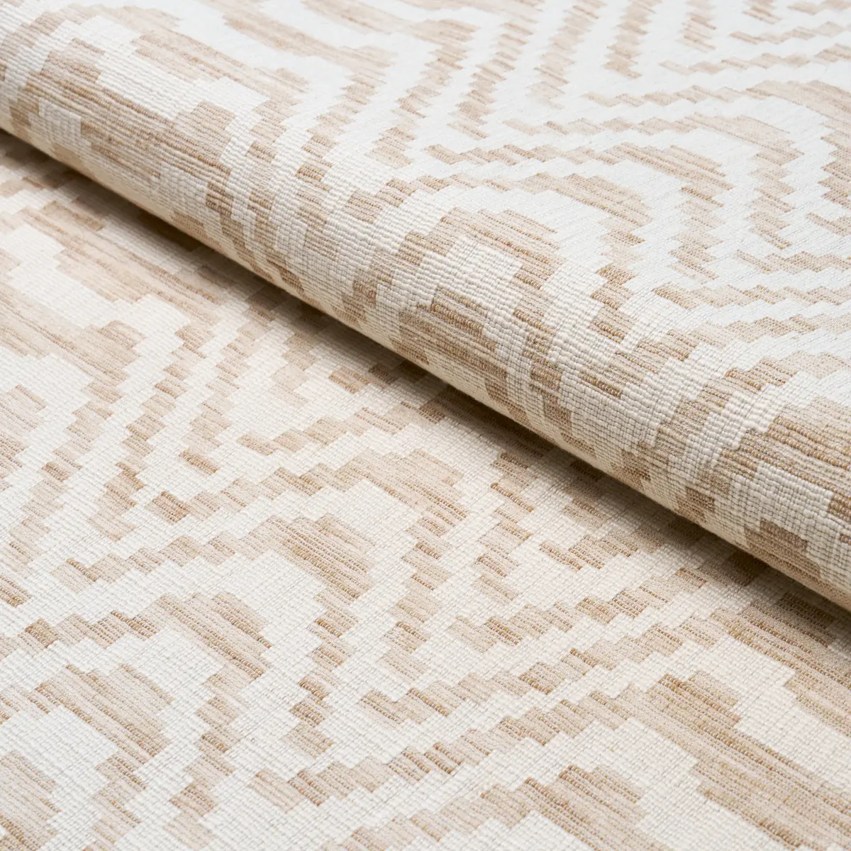 STEPPED CHEVRON_ LINEN