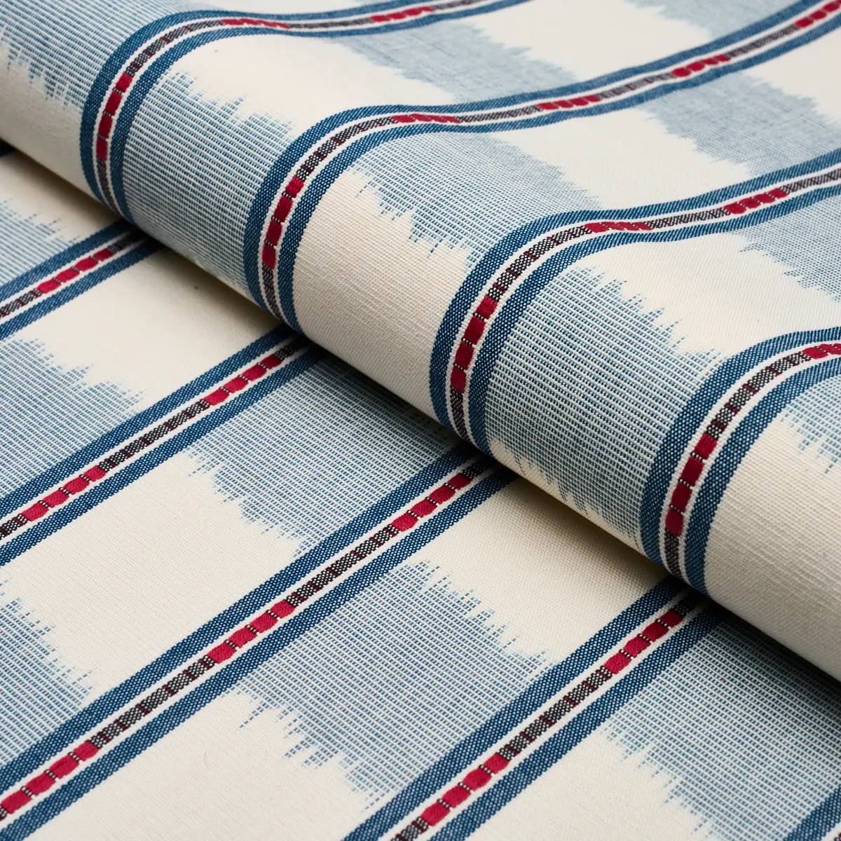 FAYE IKAT_ CHAMBRAY