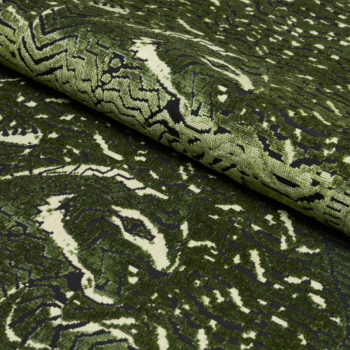 TIGRESS VELVET_ MALACHITE