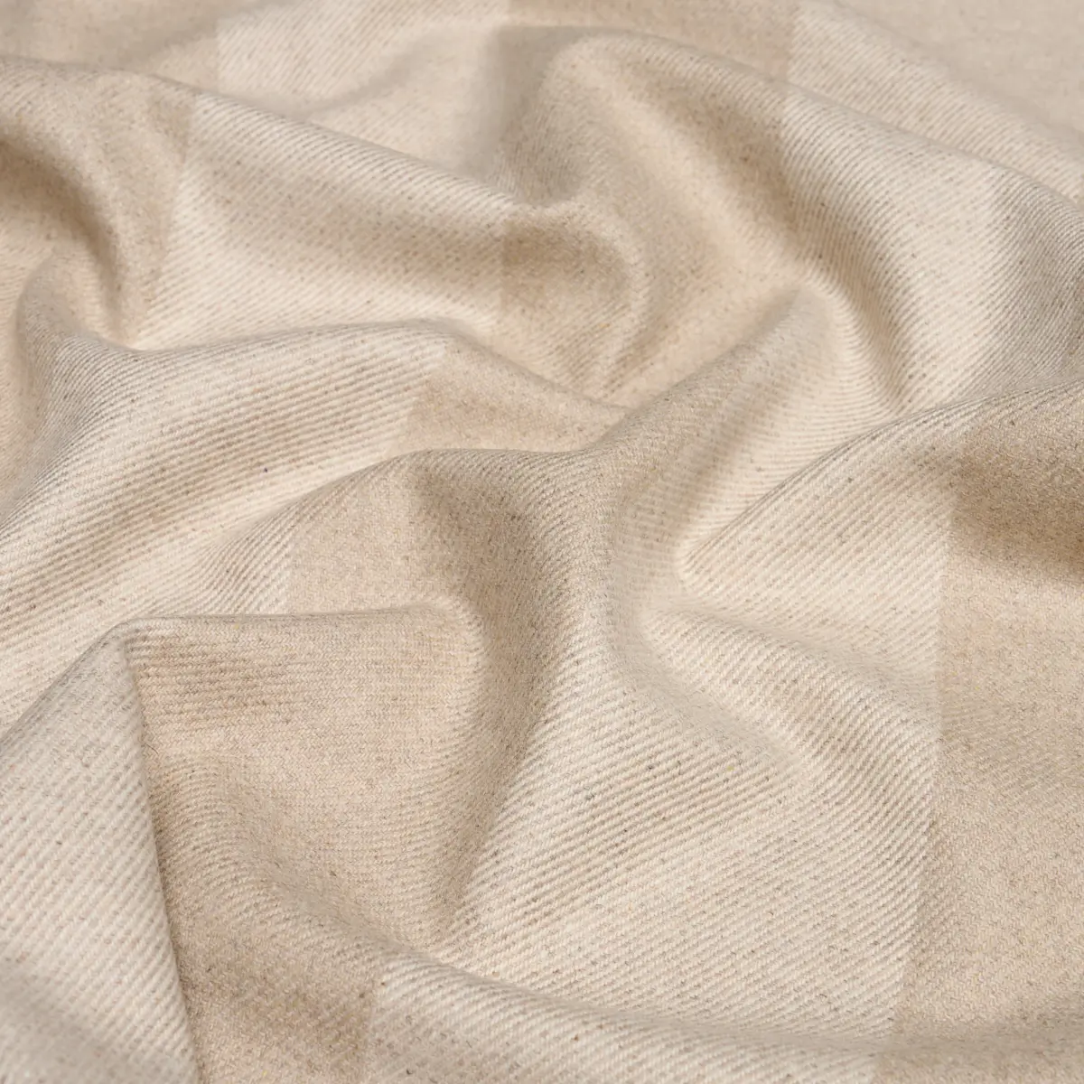 HEMLOCK STRIPE_ NATURAL