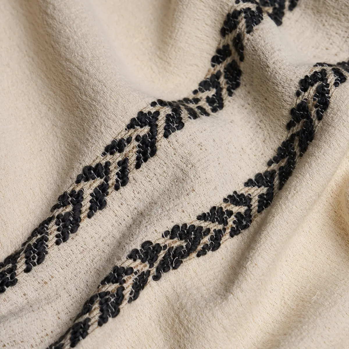 PLAINS STRIPE CASEMENT_ GRAPHITE