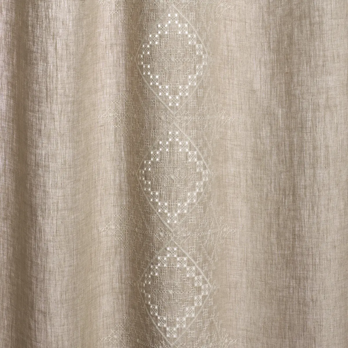 BIRGITTA SHEER_ LINEN