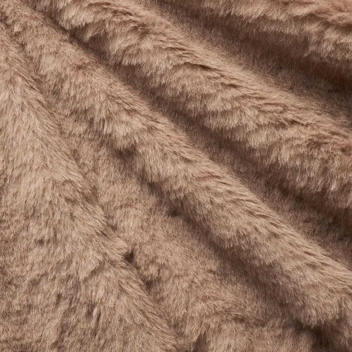 STRATTON FAUX FUR_ FAWN