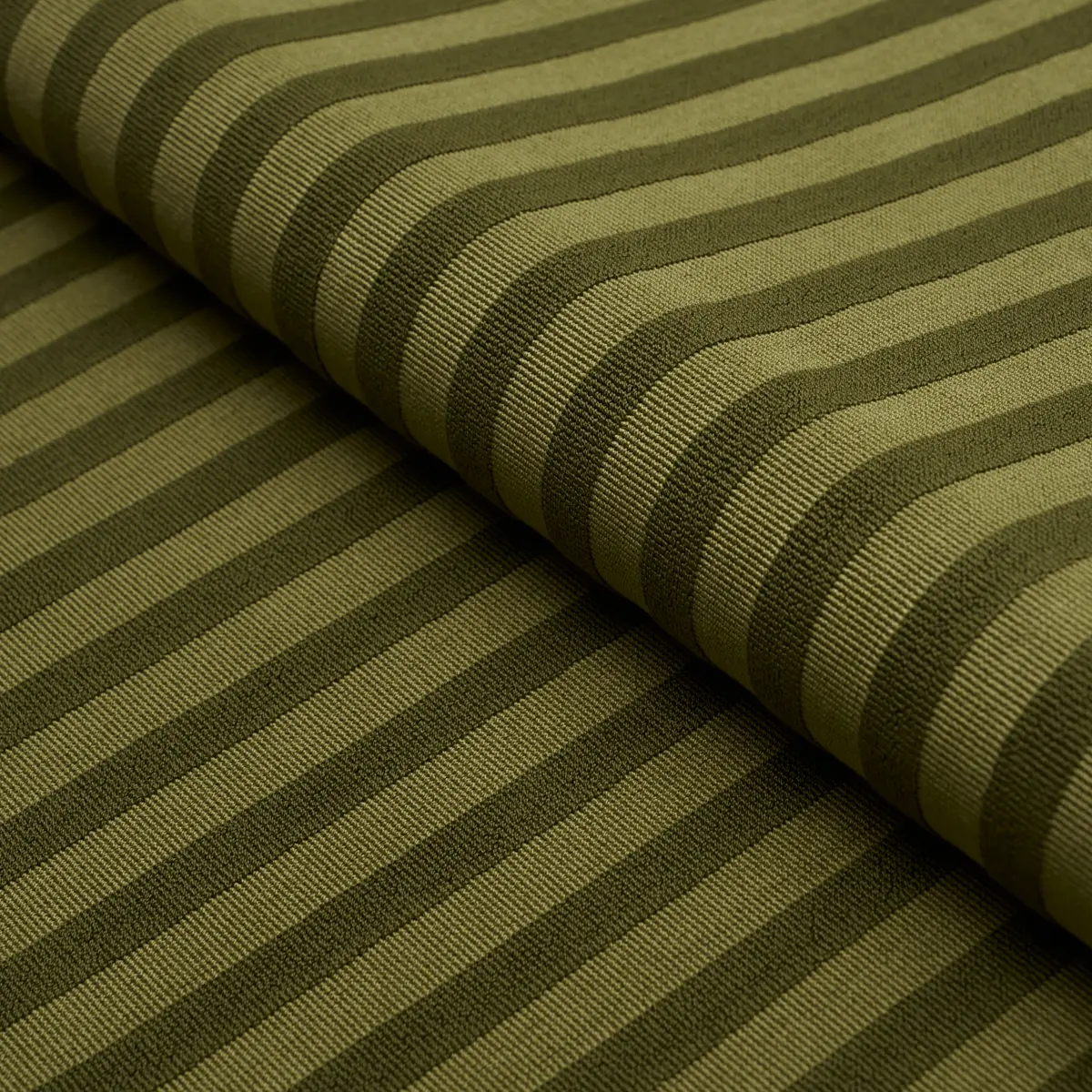 PIPE ILLUSION_ MOSS