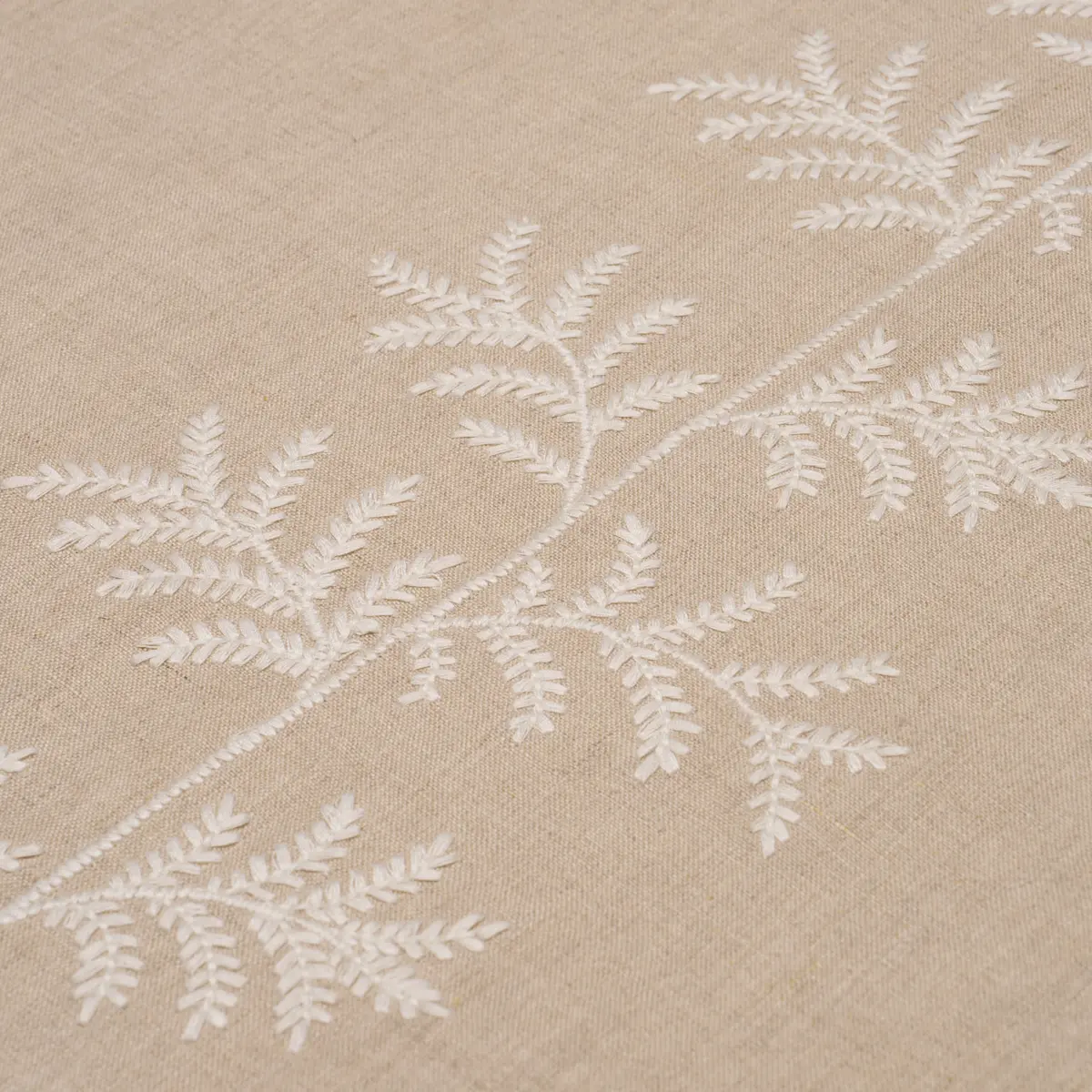 ELOISE EMBROIDERY_ NATURAL