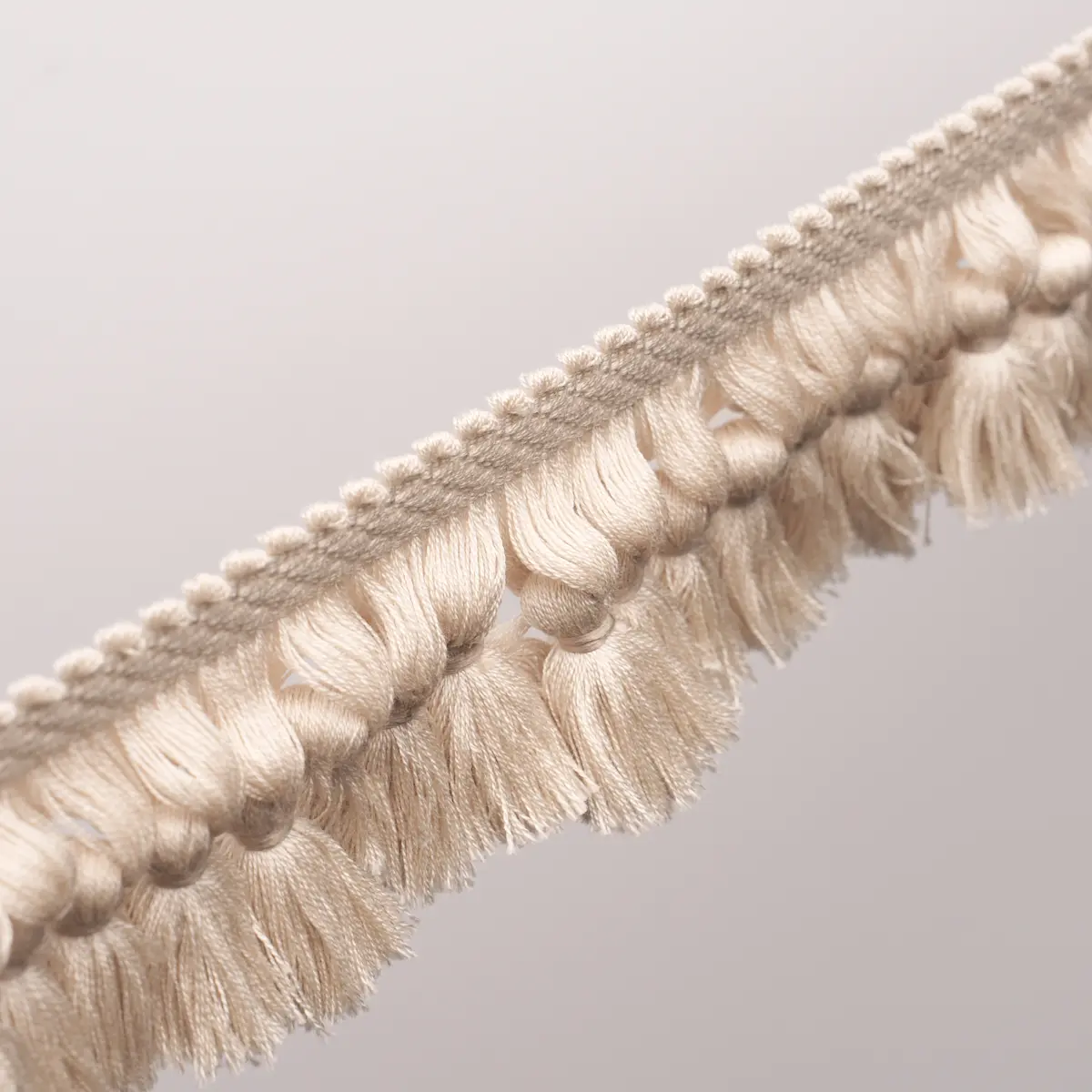 ROSALIND TASSEL TRIM_ NATURAL