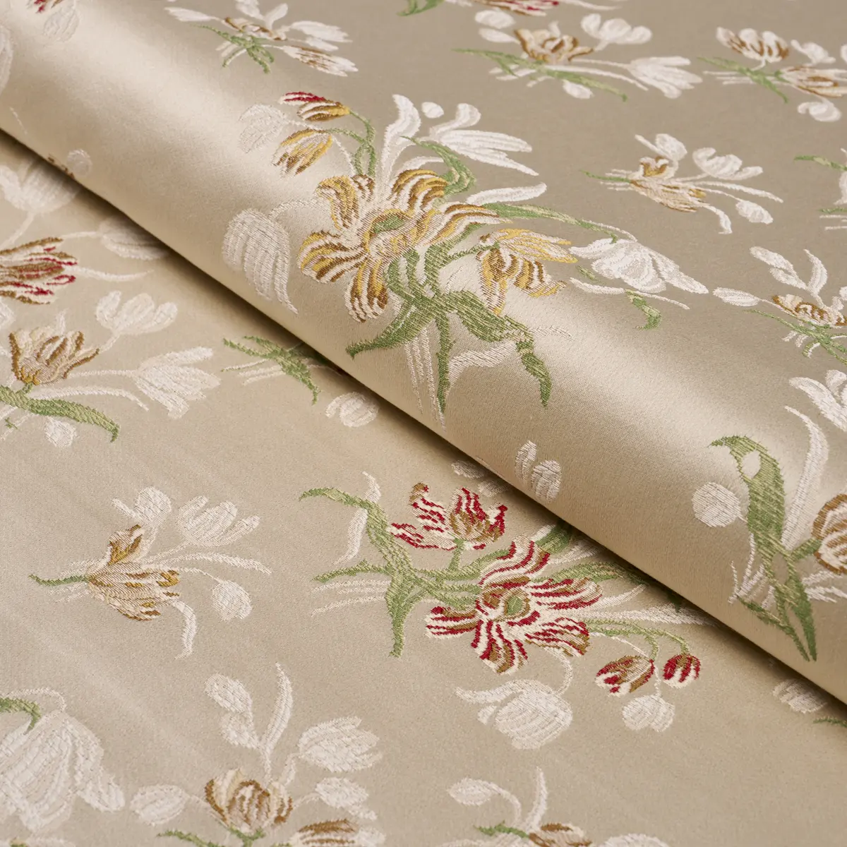 SPITALFIELDS BOUQUET_ ALABASTER