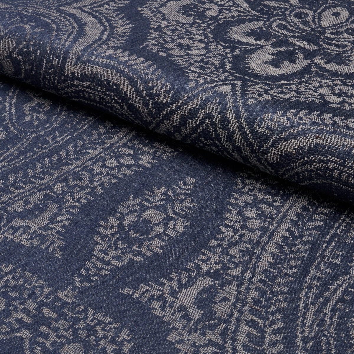 AMARA PAISLEY_ INDIGO