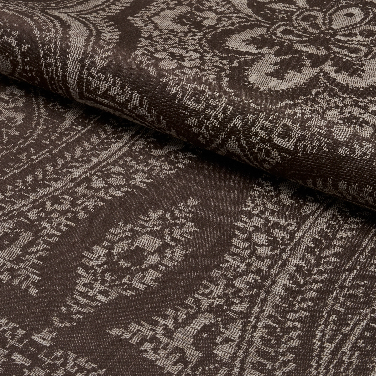 AMARA PAISLEY_ MOCHA