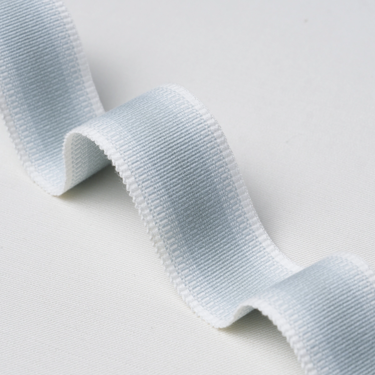 BELTON TAPE NARROW_ SKY