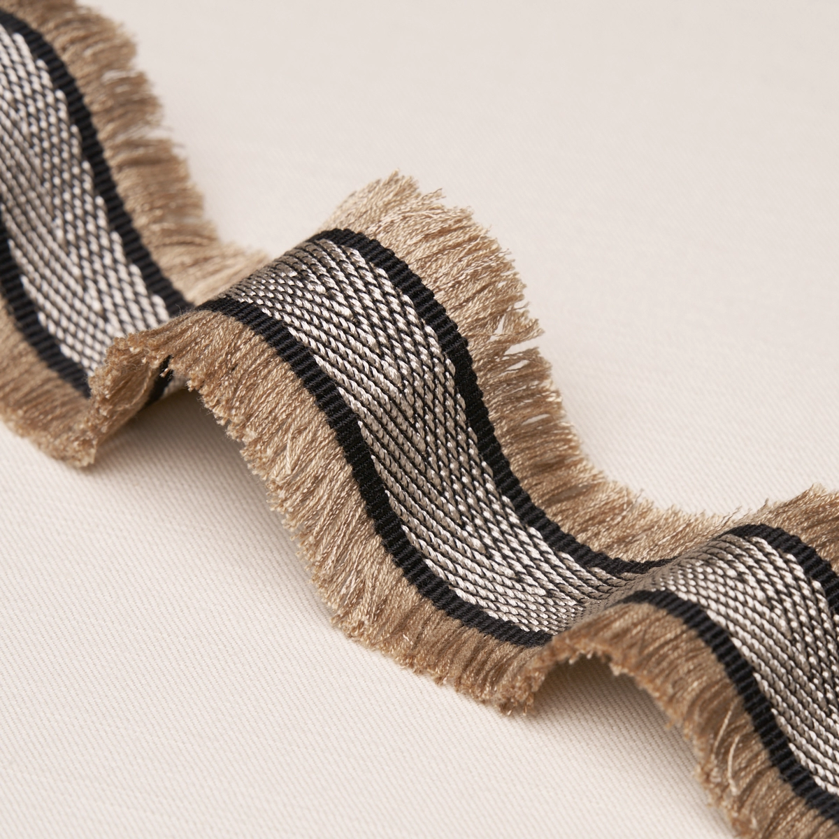 FELICITY FRINGE TRIM_ BLACK