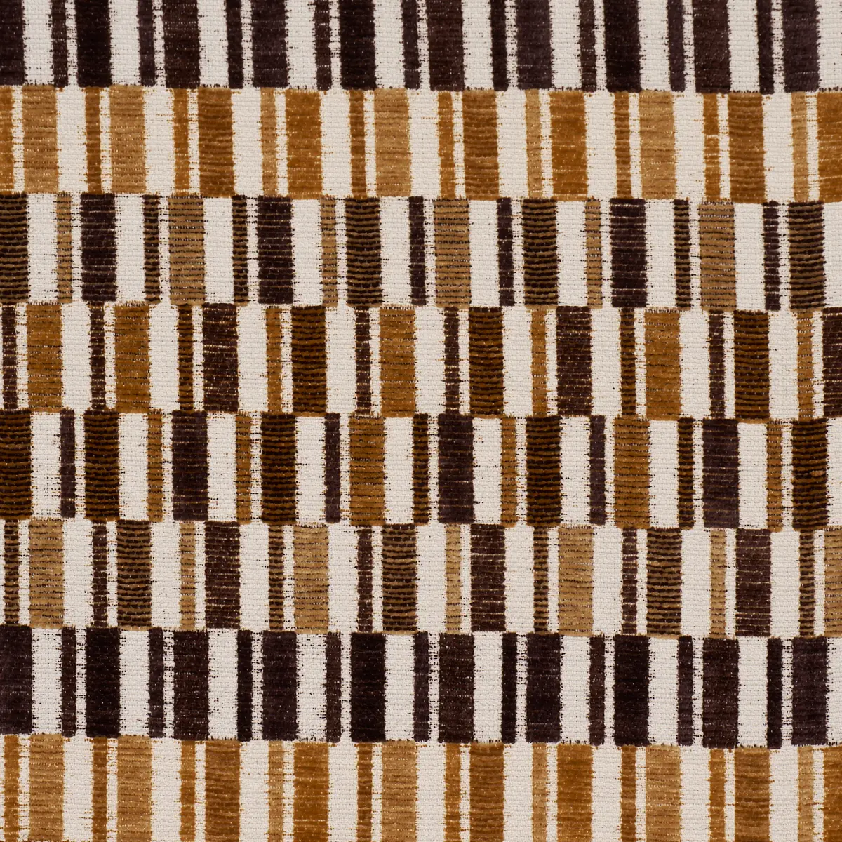 ANDERS PERFORMANCE_ CHESTNUT