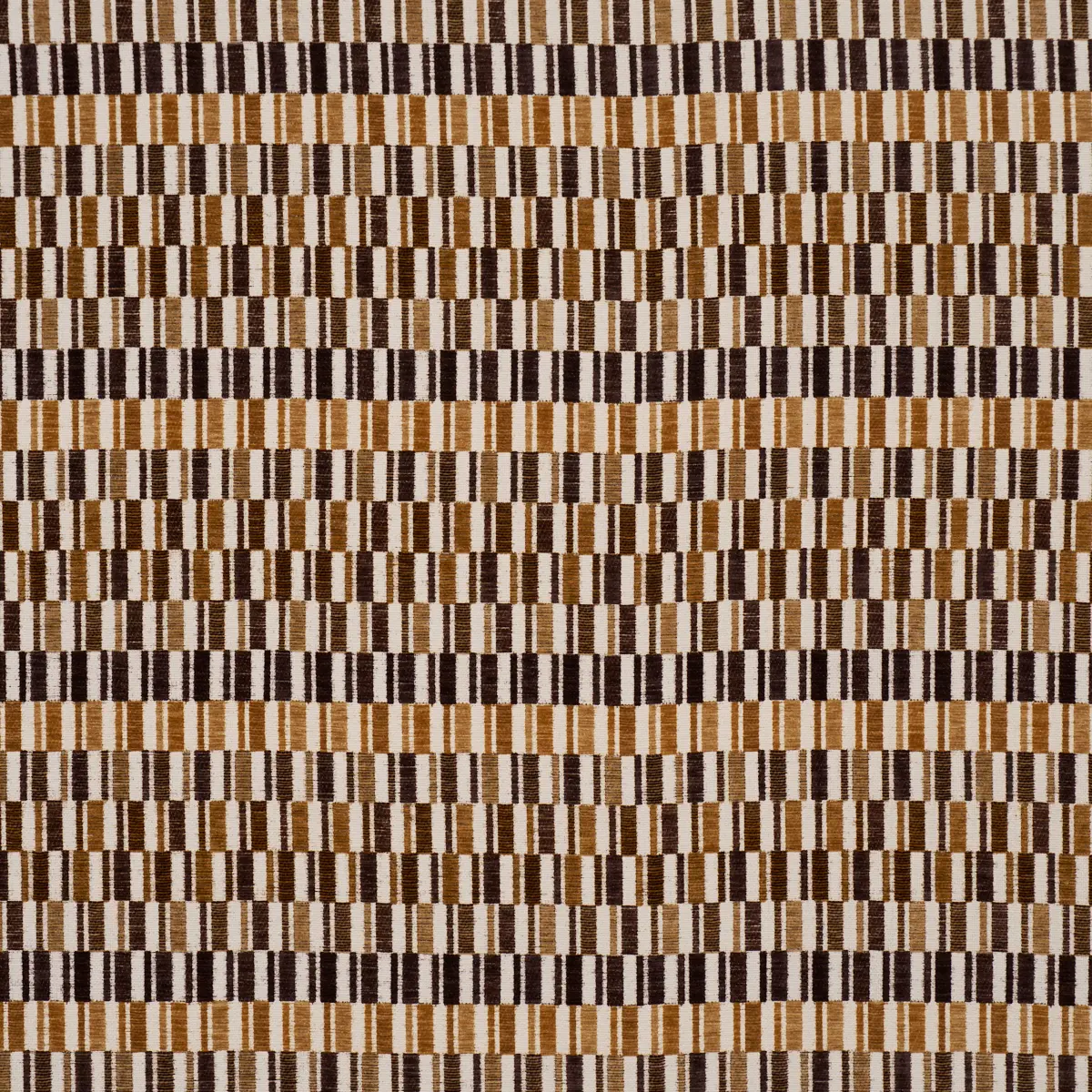 ANDERS PERFORMANCE_ CHESTNUT