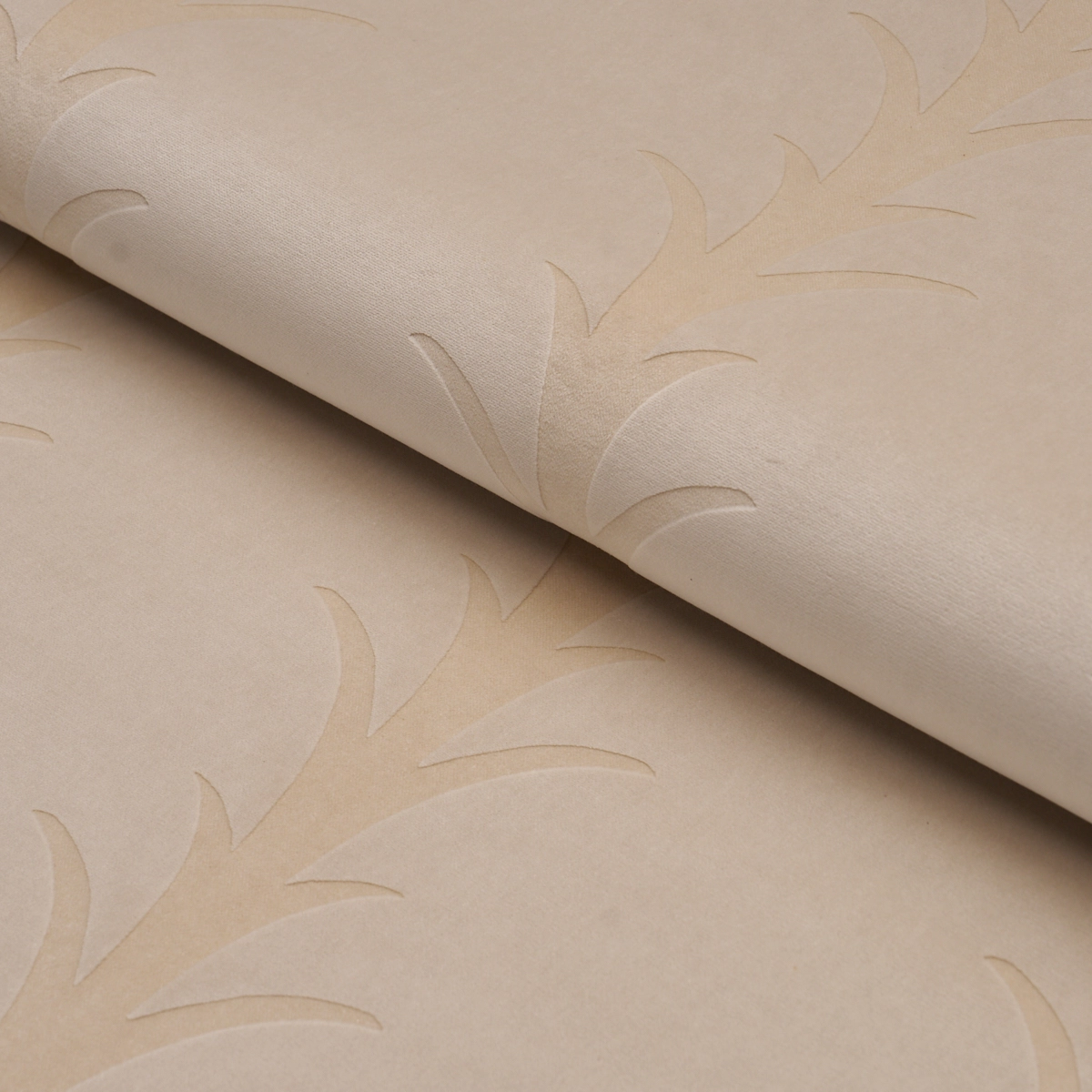 ACANTHUS STRIPE VELVET_ MISTRAL SAND