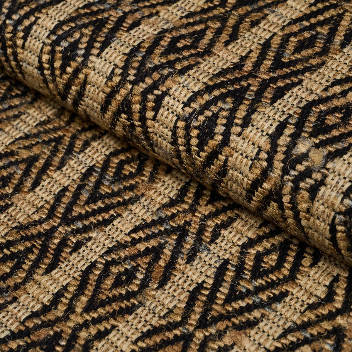 KYARA HANDWOVEN_ BROWN & BLACK