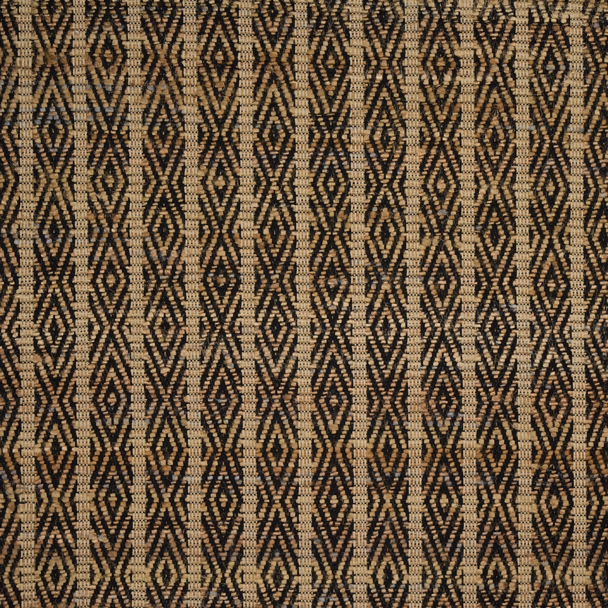 KYARA HANDWOVEN_ BROWN & BLACK