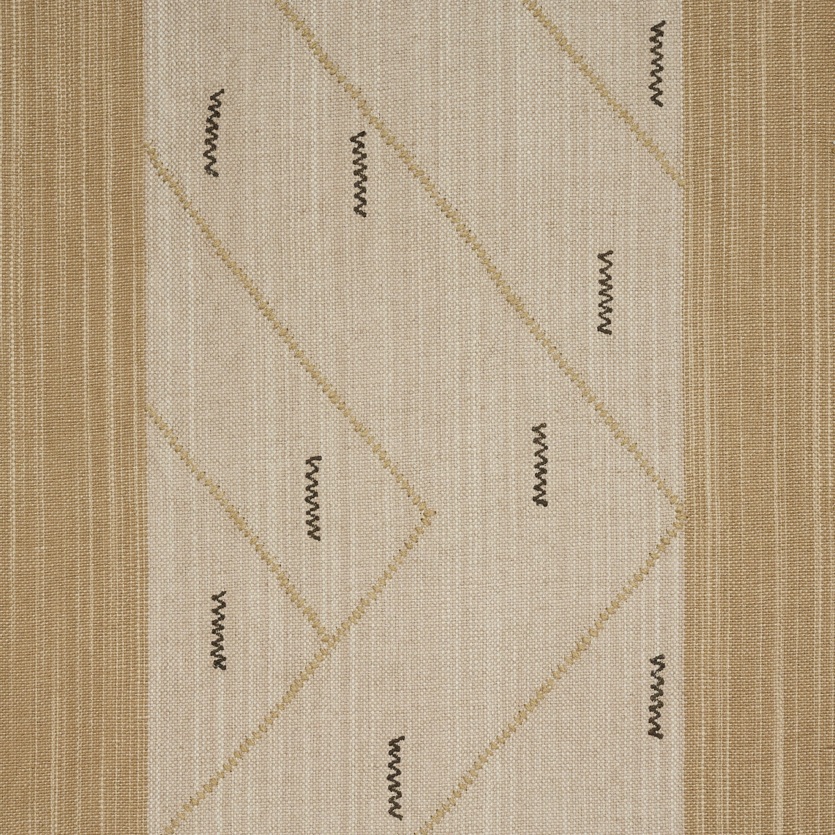 KAPANGA EMBROIDERY_ OAT