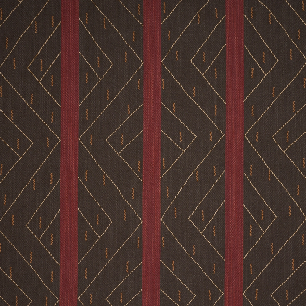 KAPANGA EMBROIDERY_ BROWN