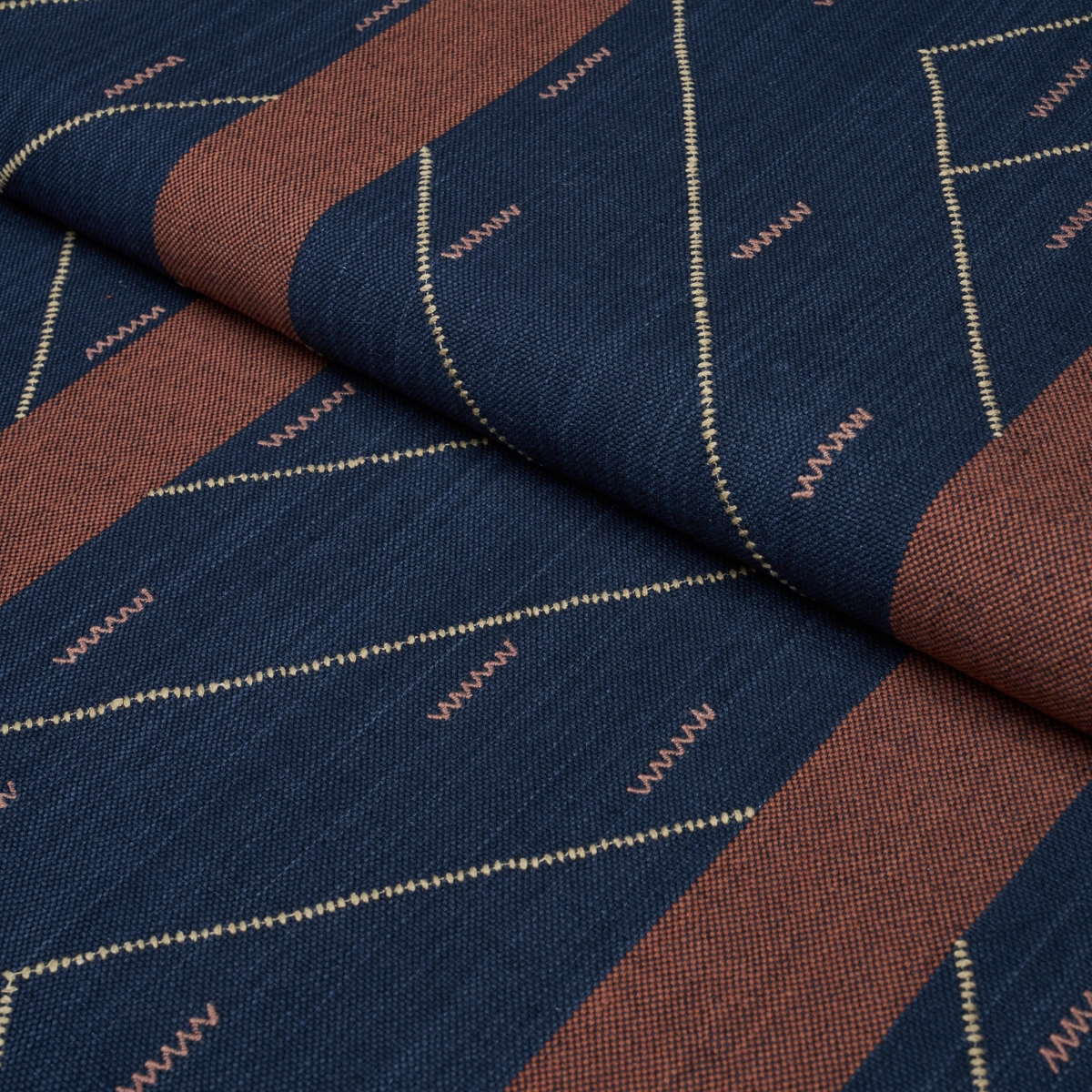 KAPANGA EMBROIDERY_ INDIGO