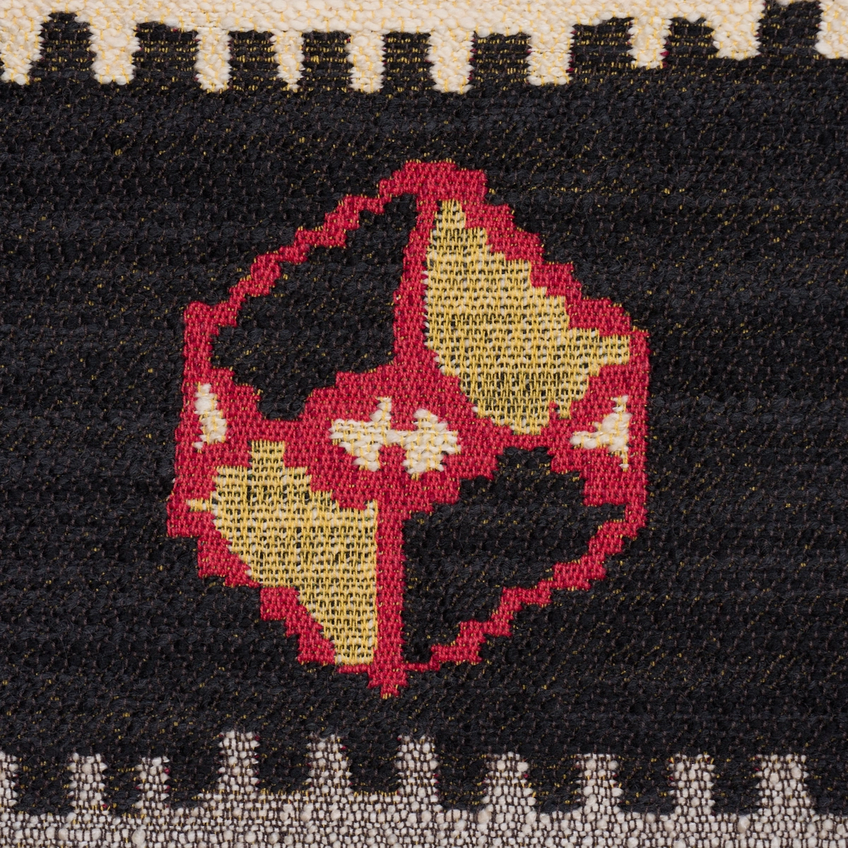 Sahane_ POMEGRANATE RED