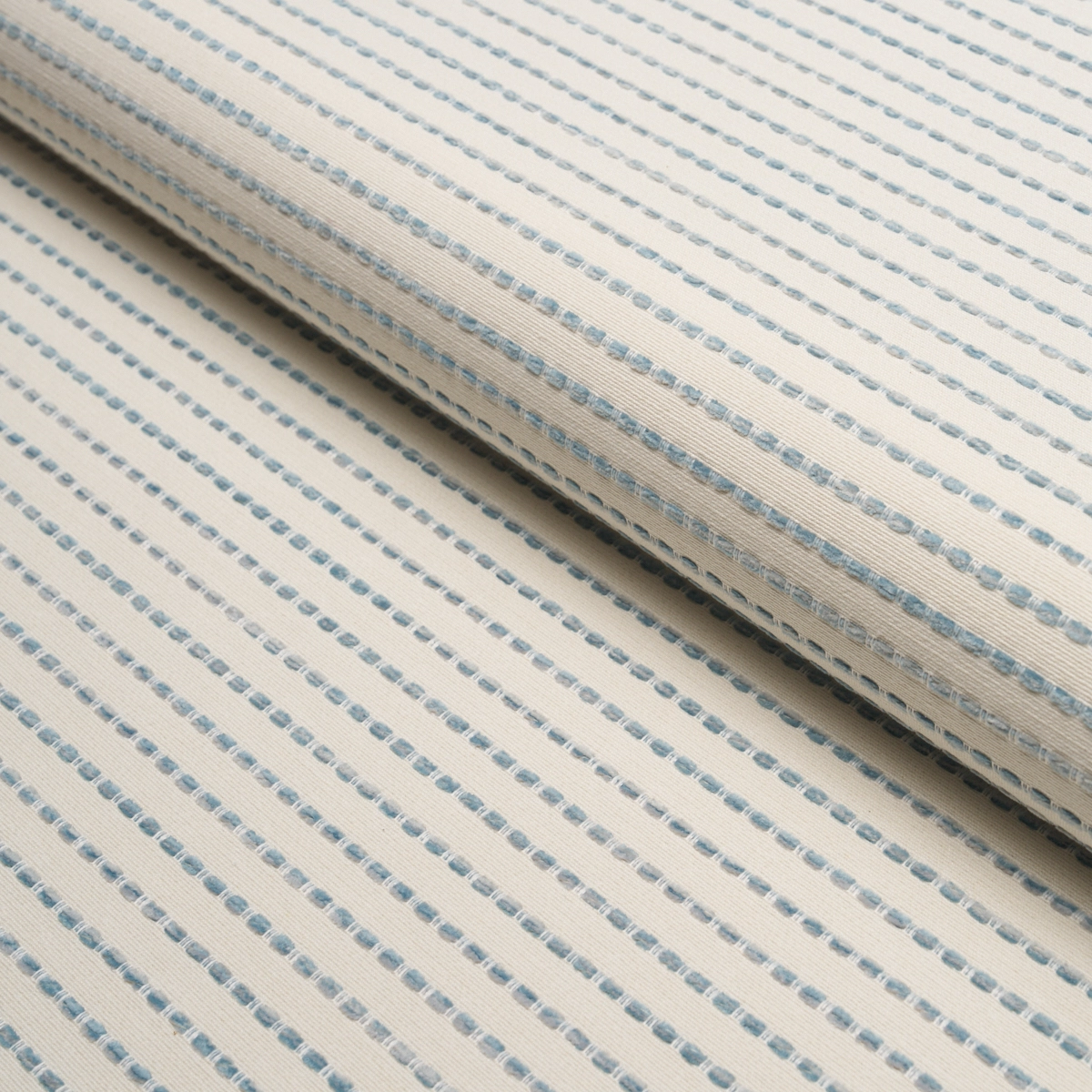AUSTEN PERFORMANCE STRIPE_ ICE