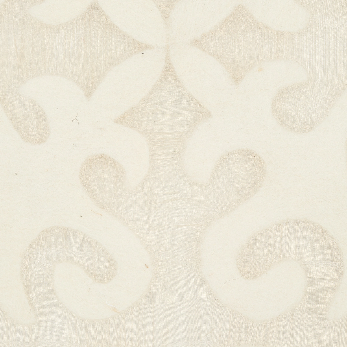 KYRGYZSTAN WOOL SILK_ OYSTER & NATURAL