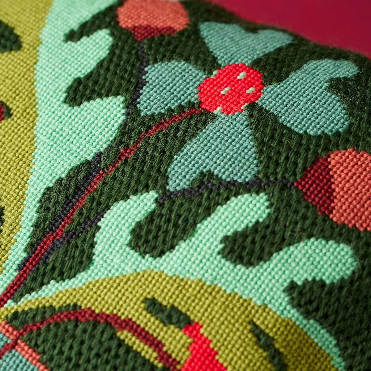 Zoelie & Manta Needlepoint Kit_ MULTI