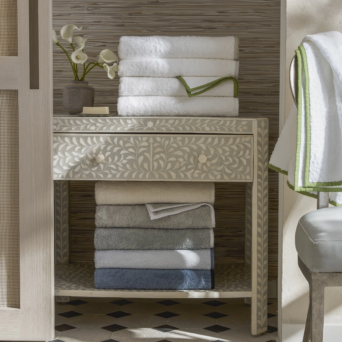 Enzo Bath_ WHITE