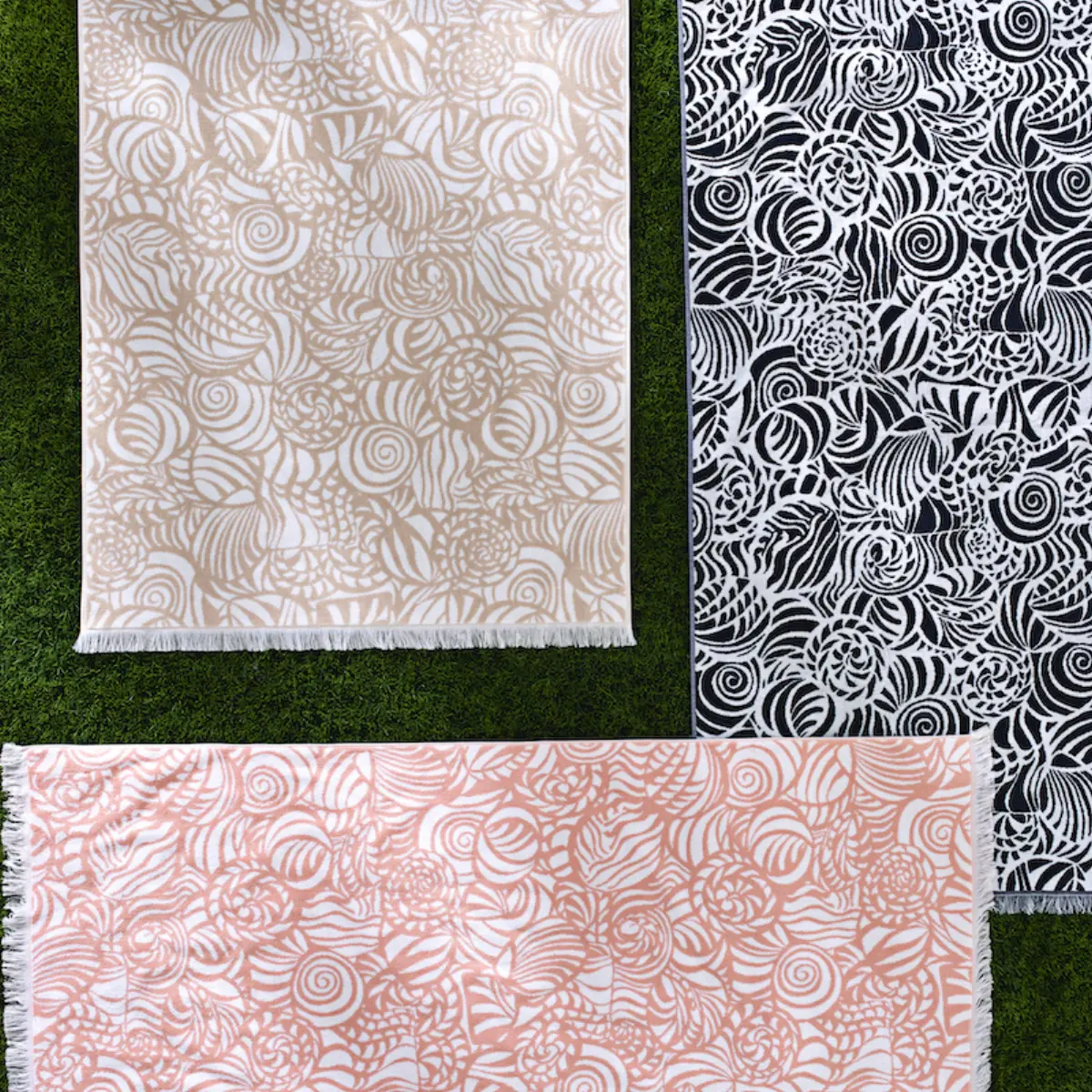 Seashells Beach Towel_ SHELL