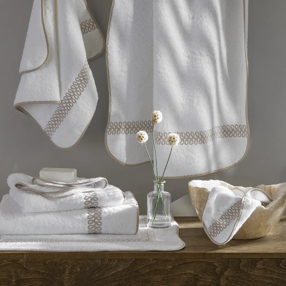 Astor Braid Bath_ MOCHA