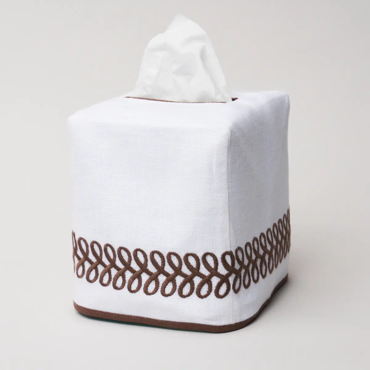 Astor Braid Tissue Box Cover_ MOCHA