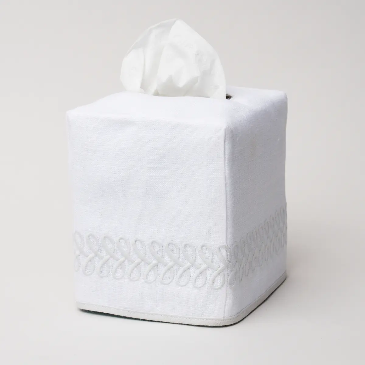 Astor Braid Tissue Box Cover_ SILVER