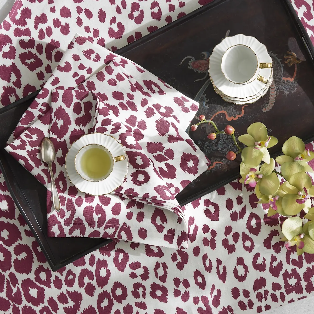 Iconic Leopard Tablecloth_ CRIMSON
