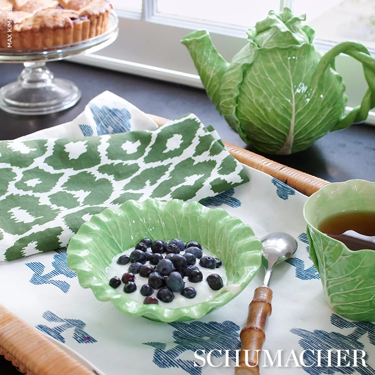 Iconic Leopard Tablecloth_ GREEN