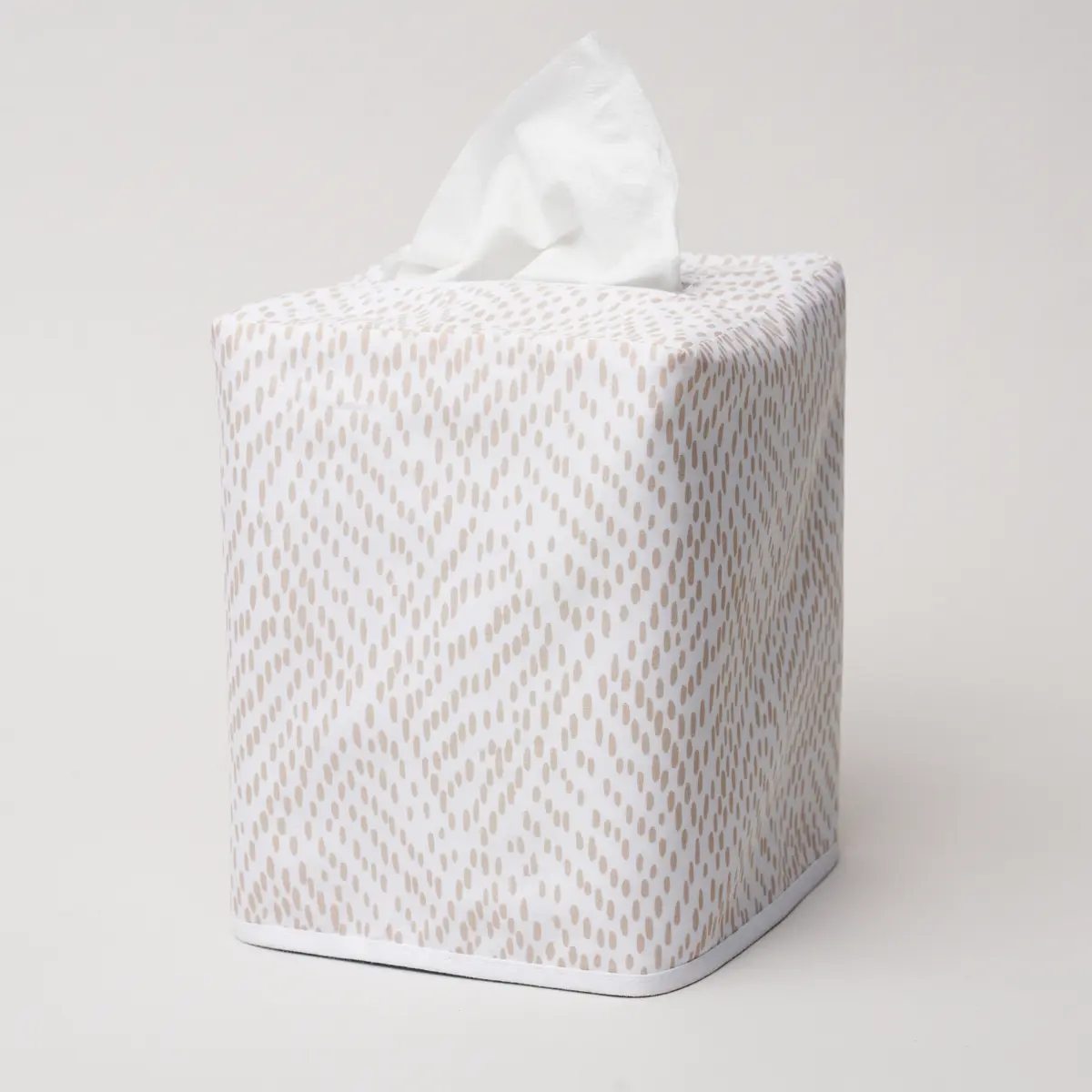 Duma Diamond Tissue Box Cover_ DUNE