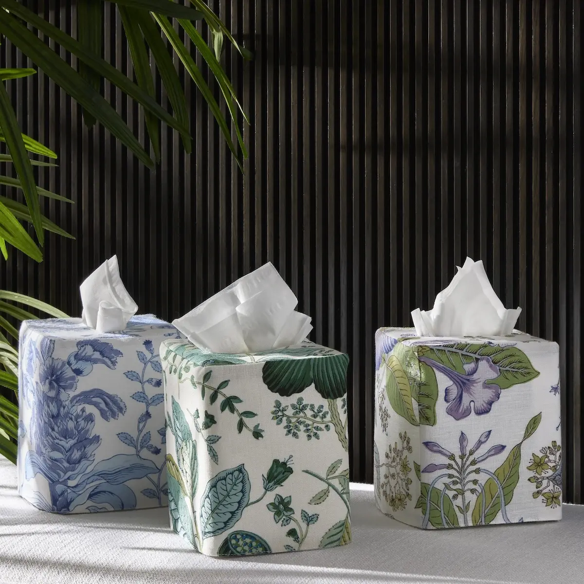 Pomegranate Linen Tissue Box Cover_ EMERALD