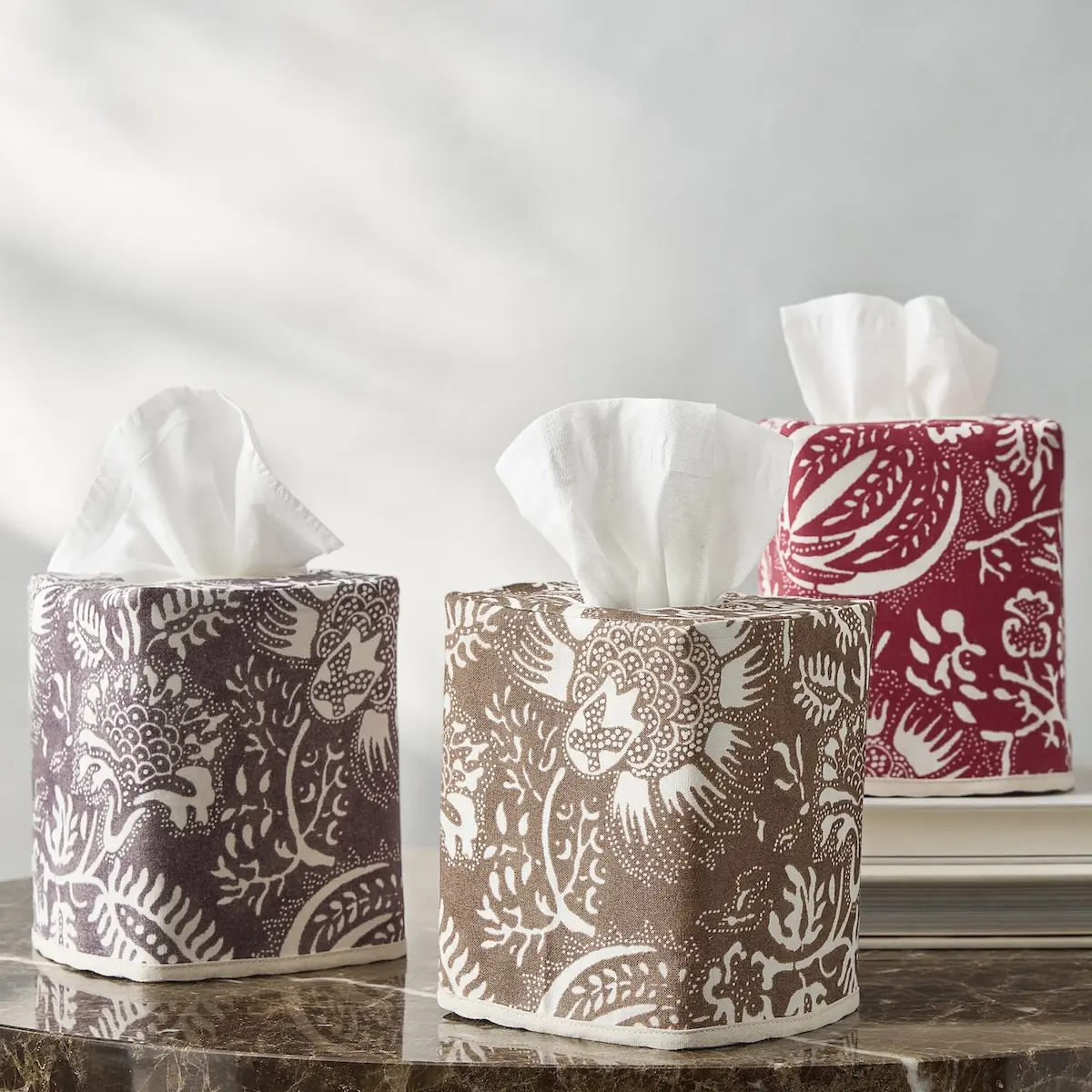 Granada Linen Tissue Box Cover_ THISTLE