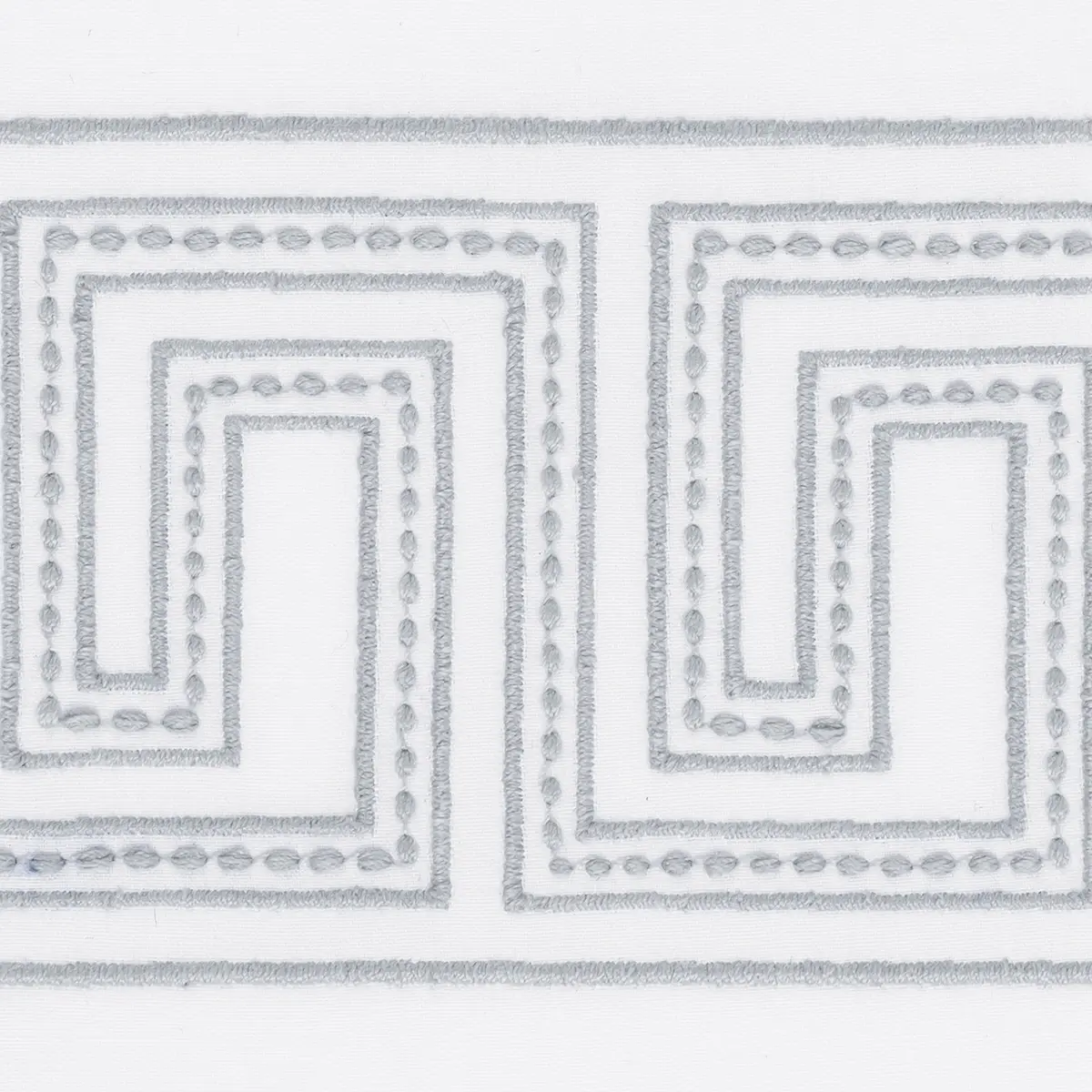 Ophelia Guest Towel, Set of 2_ SILVER