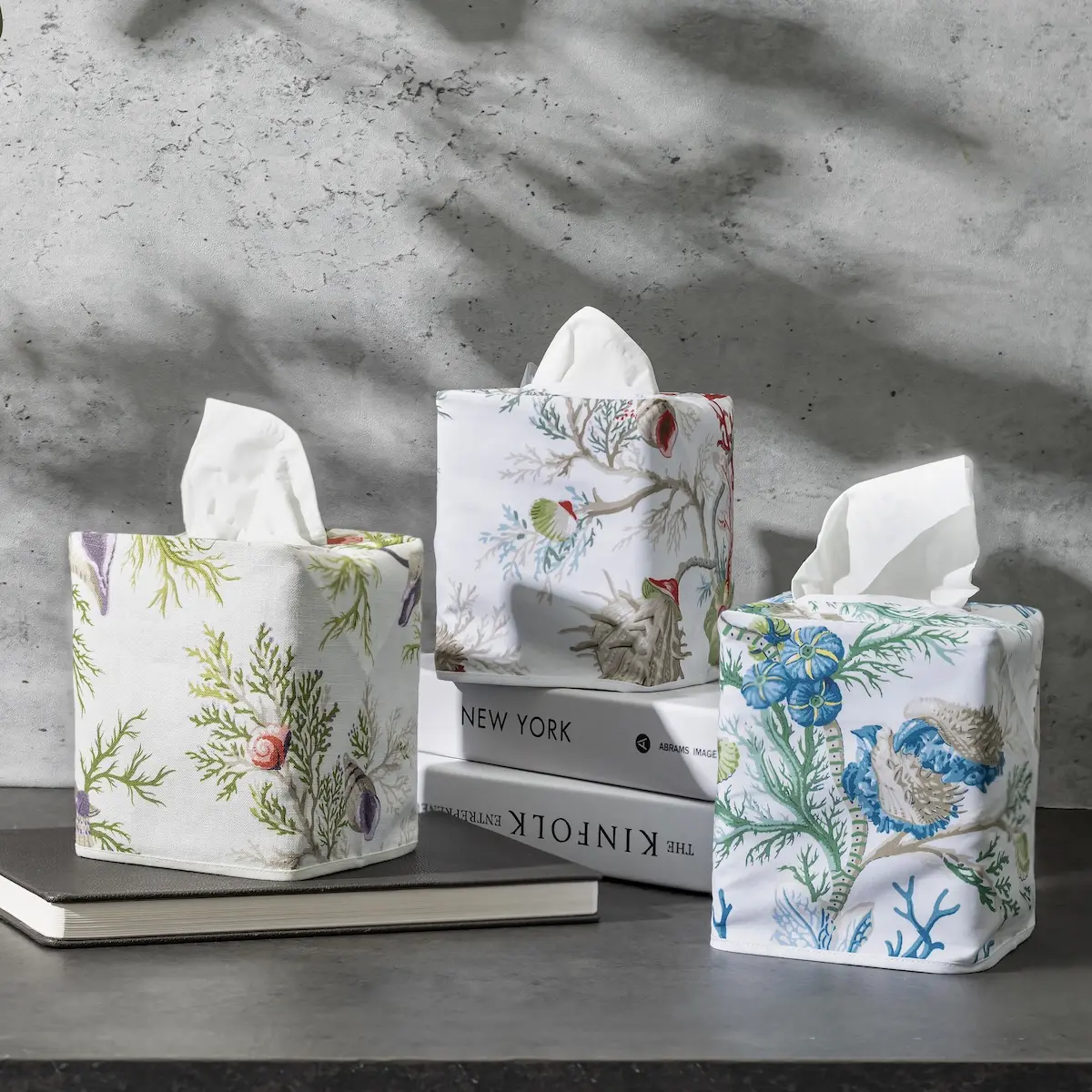 Del Tesoro Tissue Box Cover_ CORAL