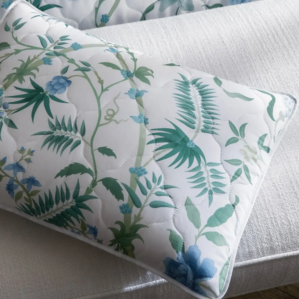 Palmyra Quilted Sham_ EMERALD