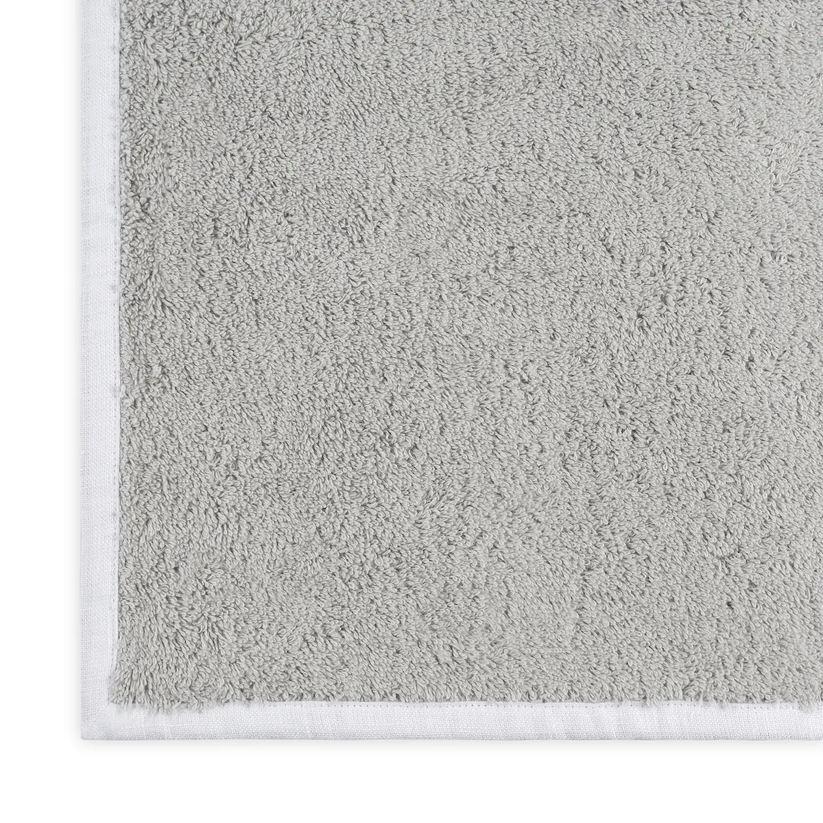Enzo Tub Mat_ PEARL & WHITE