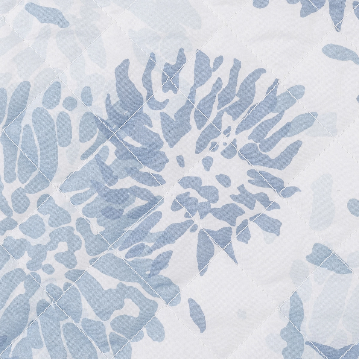 Chrysanthemum Quilt_ BLUE