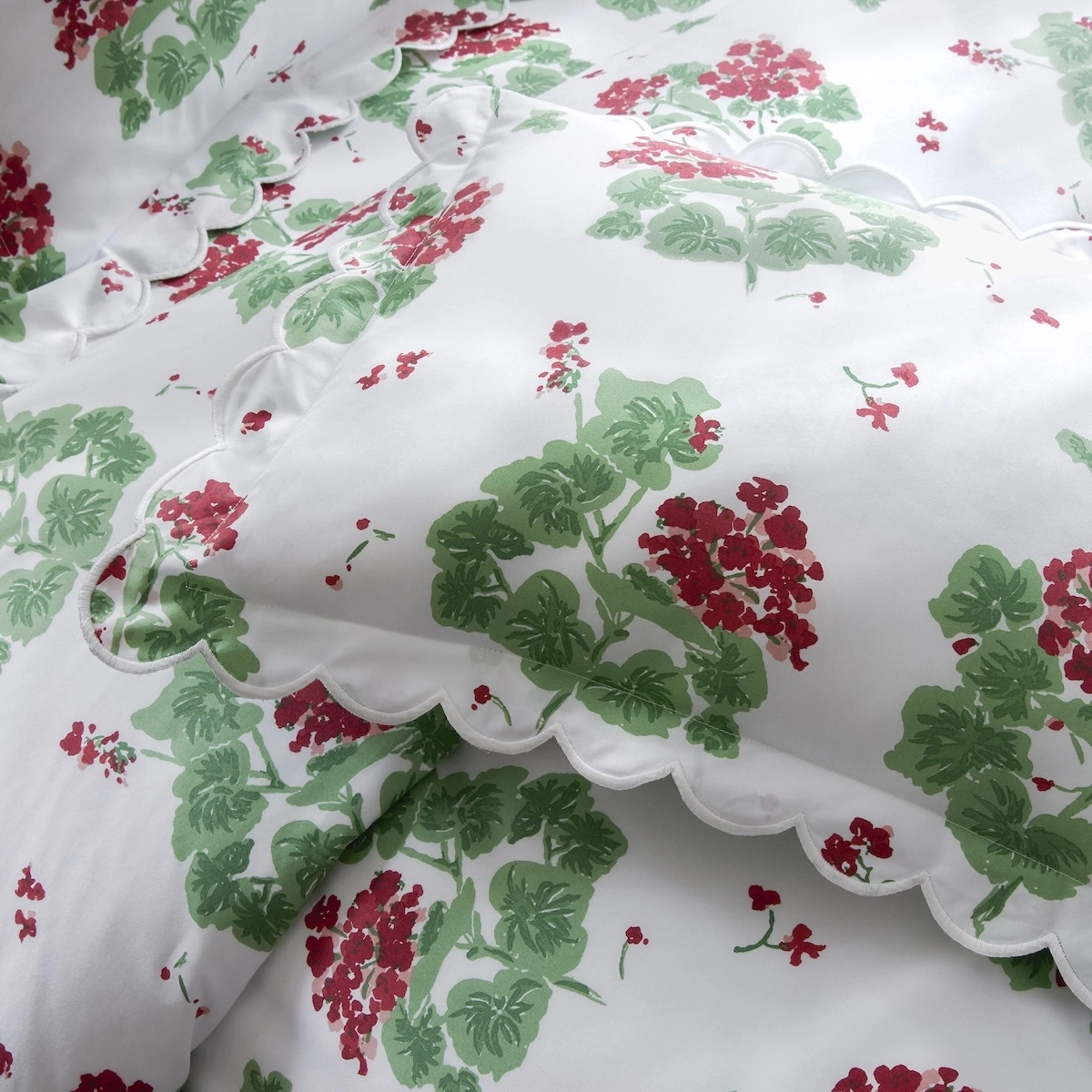 Geranium Quilted Sham_ SCARLET