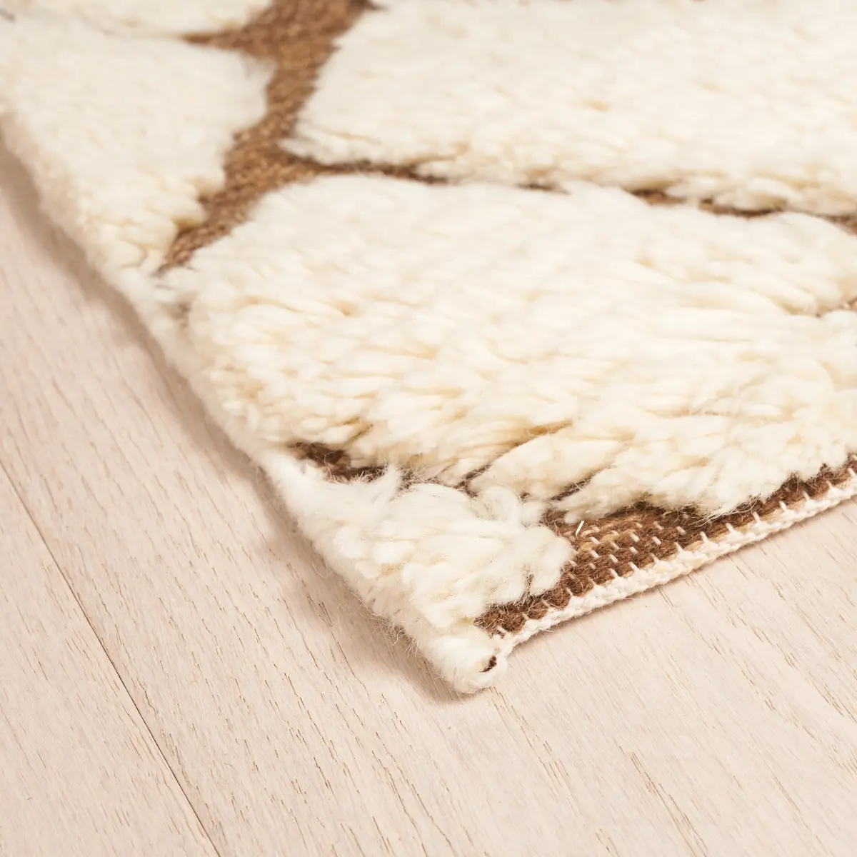 Zimba Rug_ IVORY & BROWN